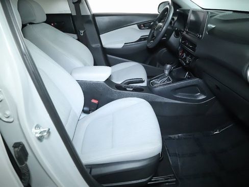 Used 2022 Hyundai Kona SEL image 33