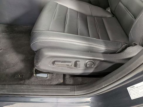 Used 2024 Honda CR-V EX-L image 18