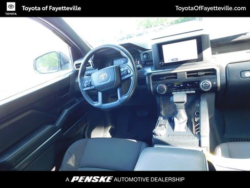 Used 2025 Toyota Tacoma SR5 AWD/4WD image 6