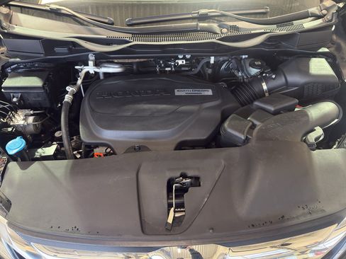 Used 2018 Honda Odyssey Elite image 29