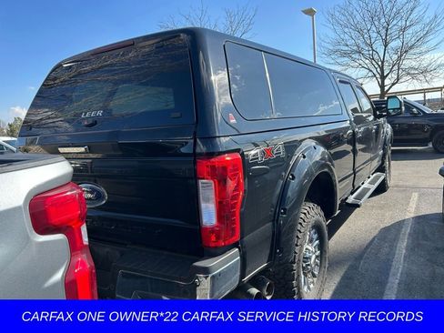 Used 2017 Ford F250 XLT w/ XLT Premium Package image 4