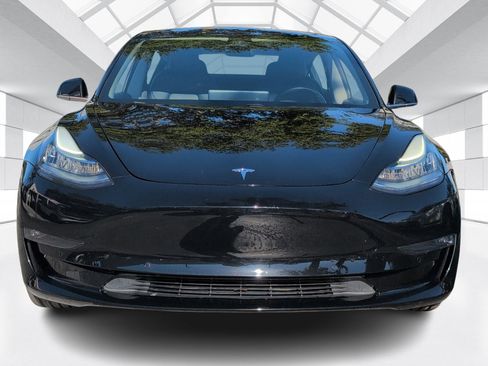Used 2019 Tesla Model 3 Long Range image 2