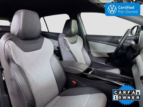 Used 2023 Volkswagen ID.4 Standard image 29