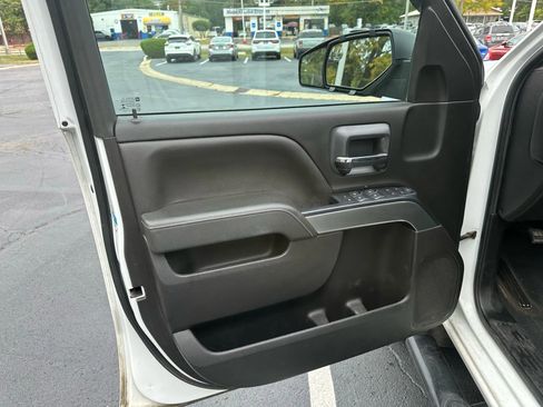 Used 2019 Chevrolet Silverado 1500 LT image 12