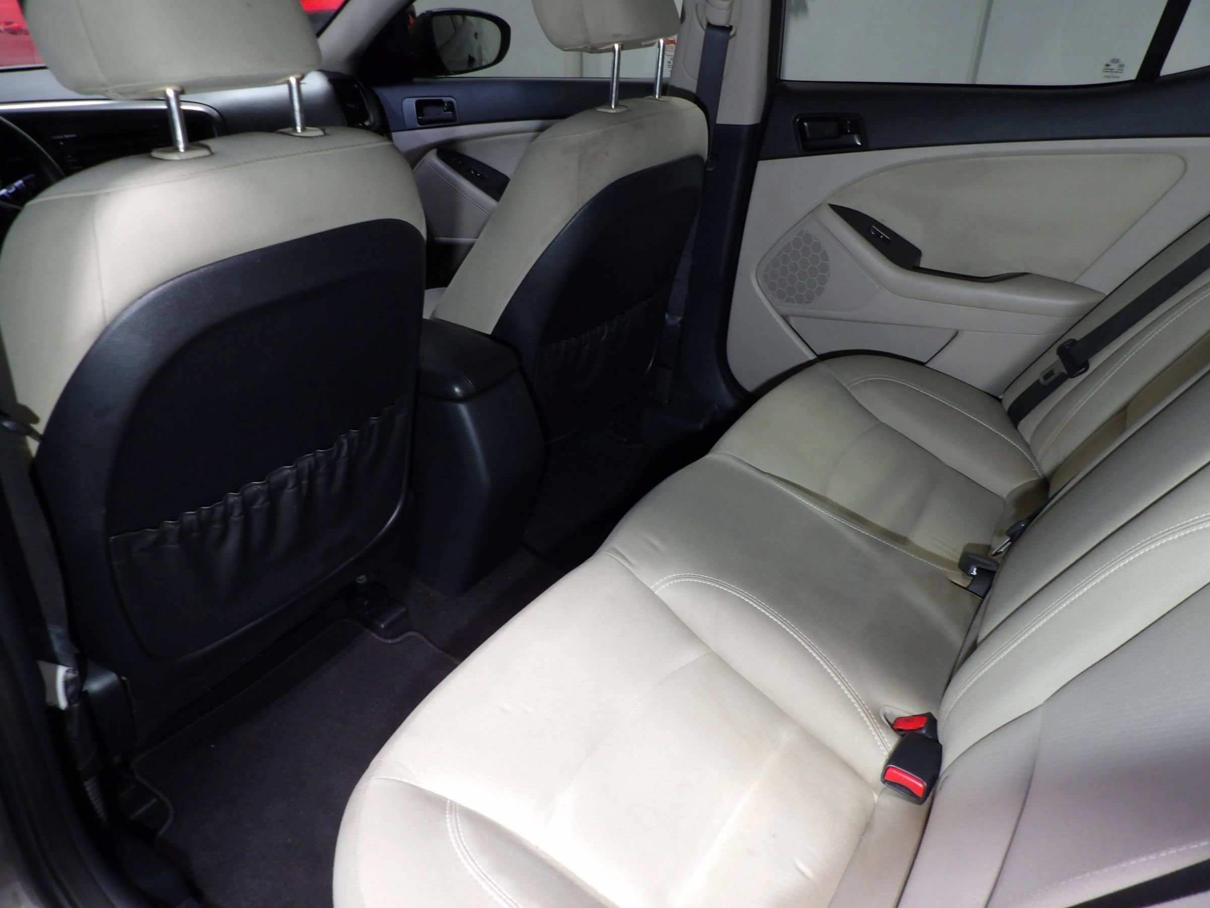 Used 2013 Kia Optima LX FWD image 9