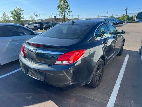 Used 2013 Buick Regal Leather FWD image 4