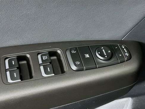 Used 2020 Kia Sportage S image 15