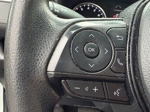 Used 2020 Toyota RAV4 LE w/ All Weather Liner Package AWD/4WD image 15