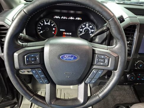 Used 2019 Ford F150 XLT w/ Equipment Group 302A Luxury AWD/4WD image 11