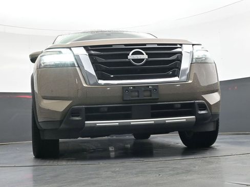 Used 2023 Nissan Pathfinder Platinum w/ Cargo Package AWD/4WD image 48