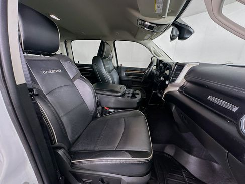 Used 2024 RAM 2500 Laramie image 31