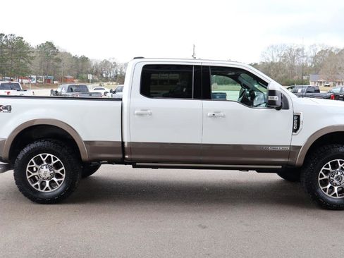 Used 2020 Ford F250 King Ranch w/ King Ranch Ultimate Package image 4