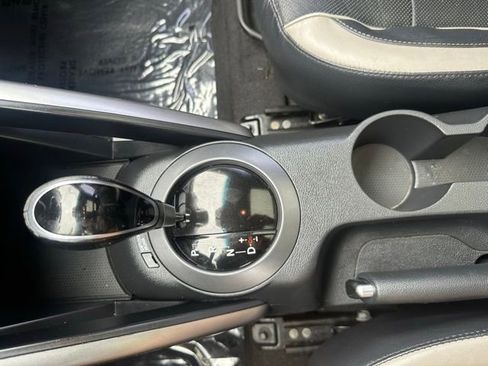 Used 2015 Hyundai Veloster Turbo w/ Option Group 04 FWD image 22