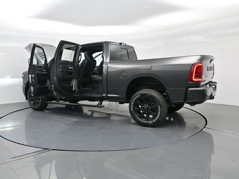 New 2025 RAM 2500 Laramie image 31