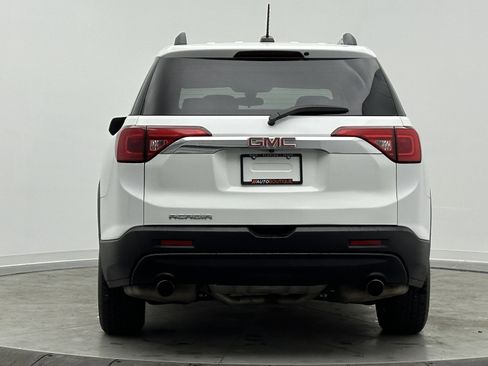 Used 2017 GMC Acadia SLE image 8