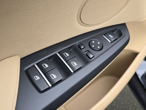 Used 2016 BMW X3 xDrive28i image 29