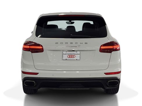Used 2018 Porsche Cayenne AWD image 10