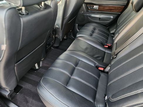 Used 2013 Land Rover Range Rover Sport HSE LUX image 31