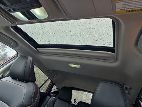 Used 2025 Subaru Crosstrek 2.5i Limited w/ Crosstrek Mirror Package image 21