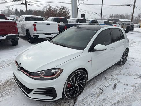 Used 2020 Volkswagen GTI SE image 4