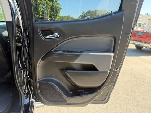 Used 2016 Chevrolet Colorado Z71 image 29