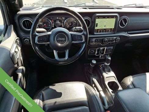 Used 2022 Jeep Wrangler Unlimited Sahara w/ Dual Top Group AWD/4WD image 10