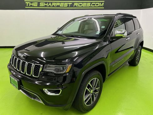 Used 2017 Jeep Grand Cherokee Limited w/ Luxury Group II RWD image 5