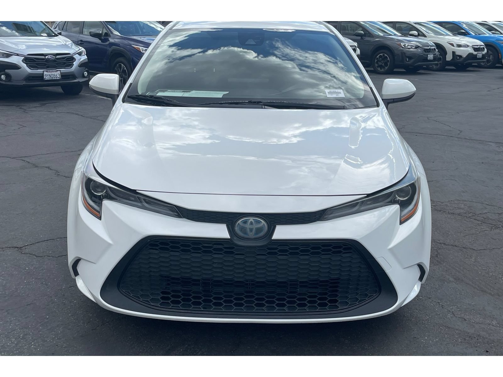 Used 2022 Toyota Corolla LE w/ Carpet Mat Package (TMS) FWD image 9