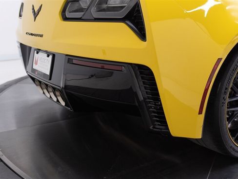 Used 2016 Chevrolet Corvette Z06 w/ C7.r Special Edition RWD image 31