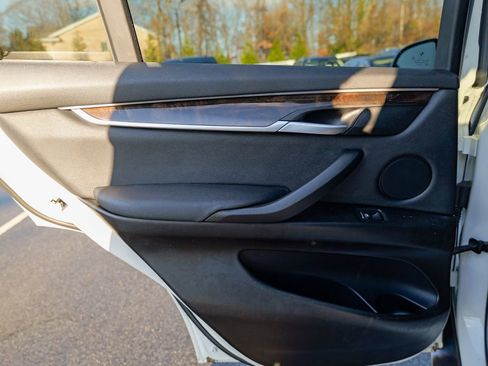 Used 2018 BMW X5 xDrive35i image 23