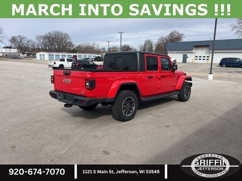 Used 2023 Jeep Gladiator Overland w/ LED Lighting Group image 8