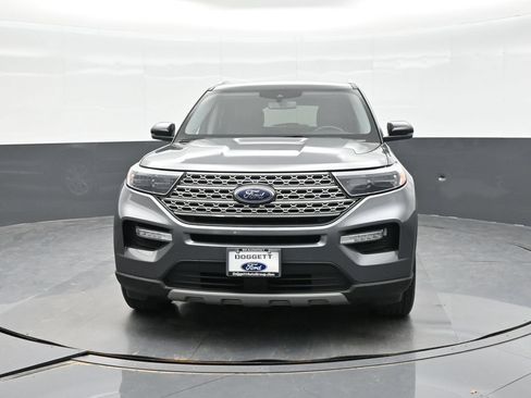 Certified 2023 Ford Explorer Limited w/ Equipment Group 301A AWD/4WD image 12