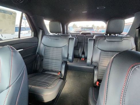 New 2026 Ford Explorer ST-Line image 12