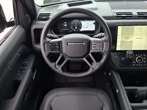 New 2026 Land Rover Defender 110 X-Dynamic SE AWD/4WD image 7