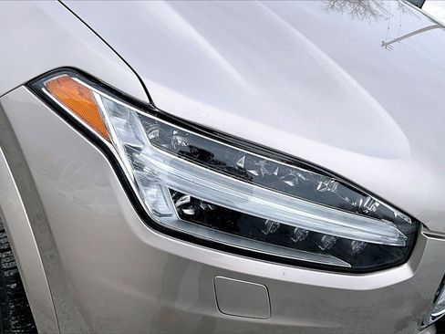 Used 2023 Volvo XC90 B6 Plus w/ Protection Package Premier image 33