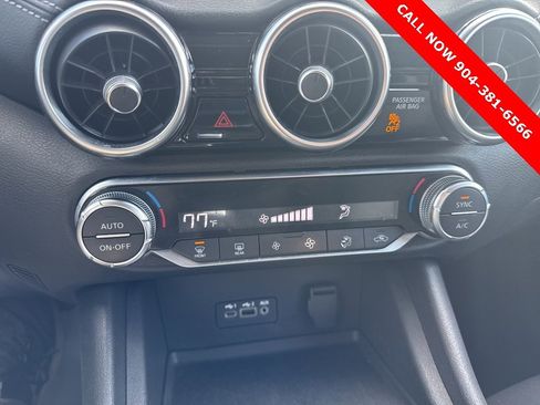 Used 2021 Nissan Sentra SV image 12