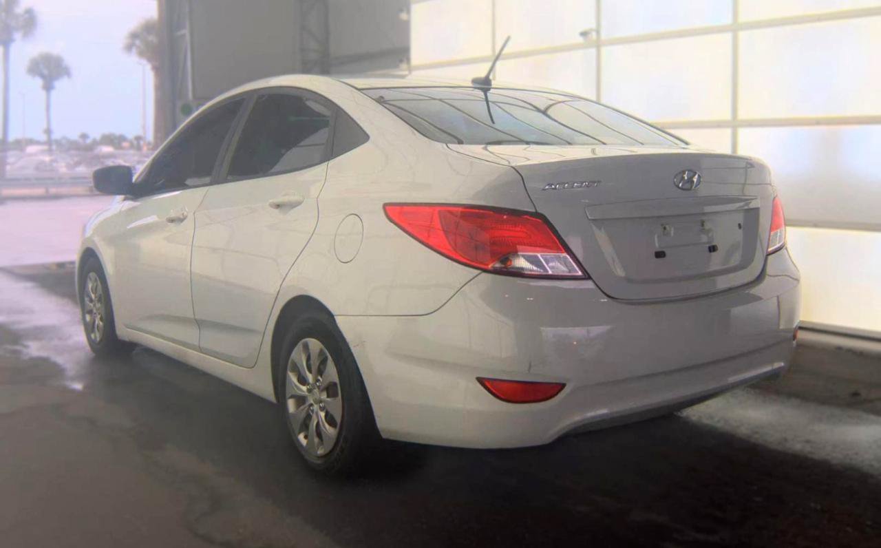 Used 2017 Hyundai Accent SE FWD image 8