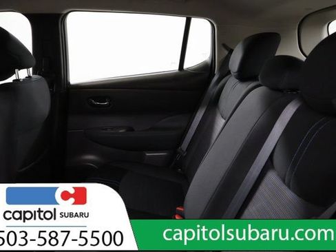Used 2023 Nissan Leaf S FWD image 32
