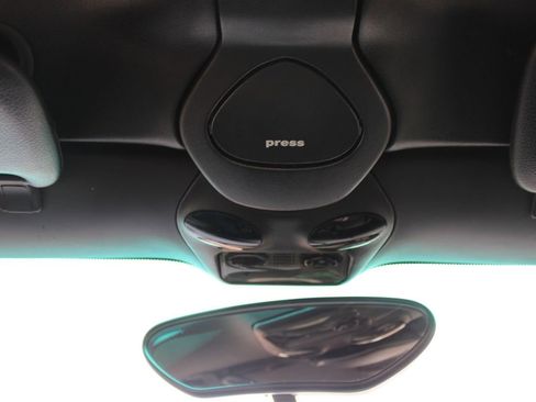 Used 2001 Porsche Boxster S RWD image 39