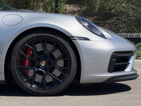 Certified 2024 Porsche 911 Carrera GTS RWD image 12