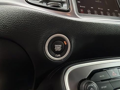Used 2020 Dodge Challenger SXT image 22