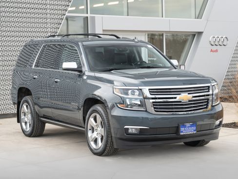 Used 2019 Chevrolet Tahoe Premier image 2