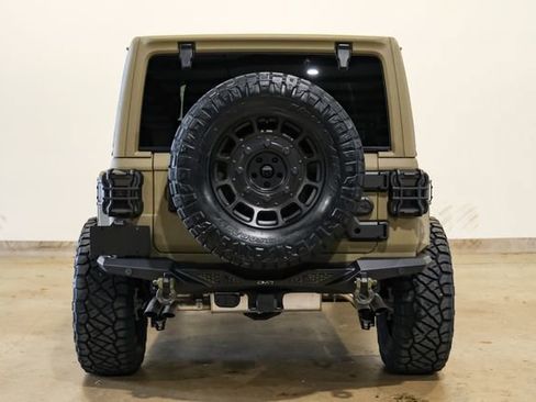 Used 2025 Jeep Wrangler Unlimited Rubicon 392 image 13
