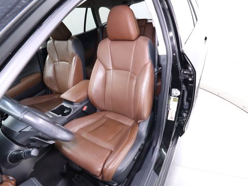 Used 2020 Subaru Outback Touring image 15