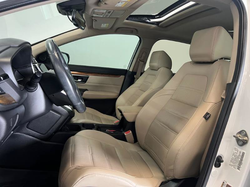Used 2019 Honda CR-V Touring image 11