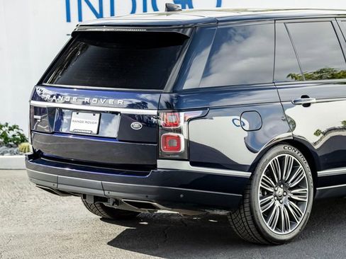 Used 2021 Land Rover Range Rover Autobiography image 7