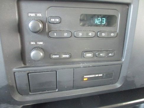 Used 2006 Chevrolet Express 1500 image 14