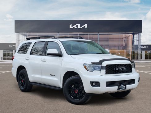 Used 2020 Toyota Sequoia TRD Pro image 1