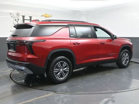 New 2026 Chevrolet Traverse LT image 29