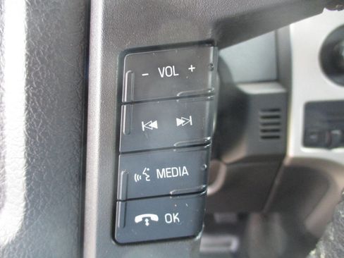 Used 2013 Ford F150 XLT w/ Luxury Equipment Group image 29